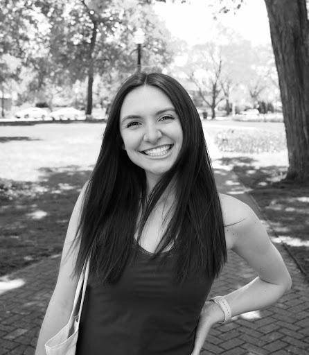 Portrait of Emma, founder of EWK